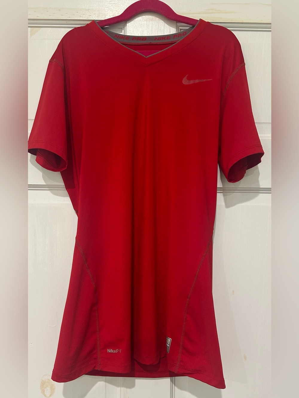 Nike V‑Neck Short Sleeve Athletic Tee